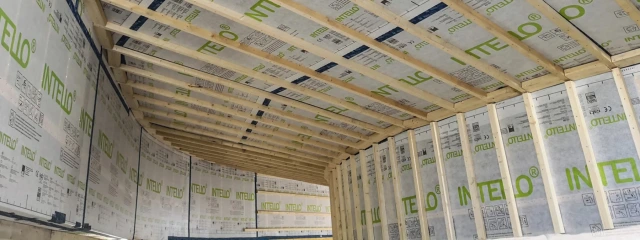 Pro Clima Intello Plus installed on ceiling and walls