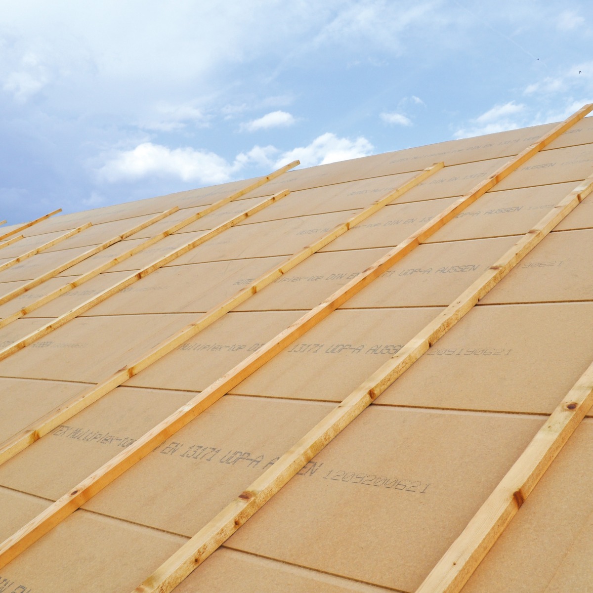 Gutex Multiplex Top - Woodfibre Insulating Sarking Board | Ecological ...