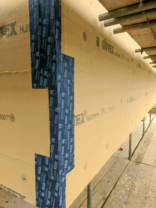 Solitex Fronta WA breather membrane covering Multitherm boards