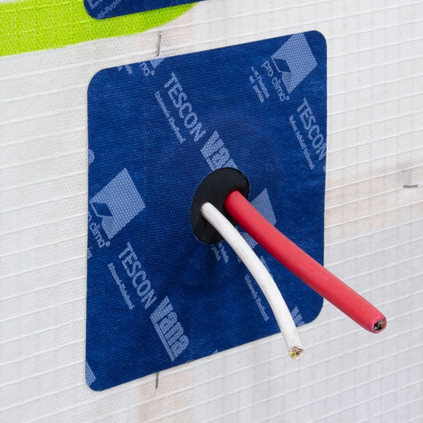 Fig. 20. Pro Clima Kaflex Duo airtight pipe grommet (for two cables)