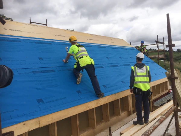 For ease, Solitex Plus Connect is being used on this Multitherm roof