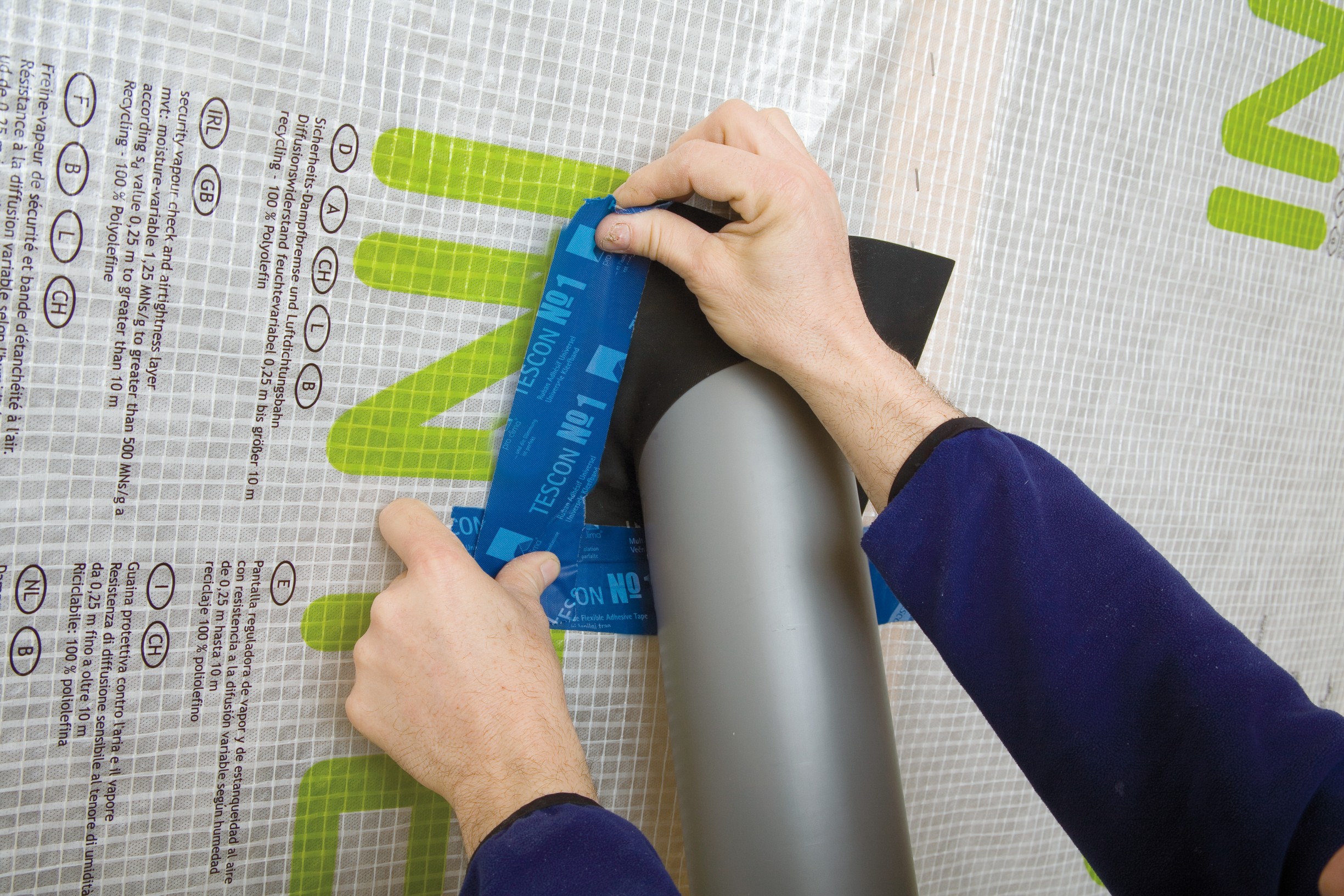 Tescon No.1 being used on a Pro Clima Roflex grommet around a pipe penetration