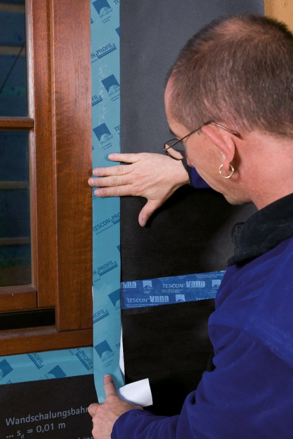 Tescon Profil applied around a window frame