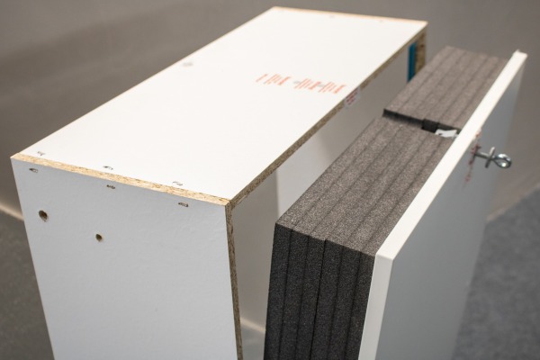 Heat loss is greatly reduced due to the tight fitting insulation above the hatch door
