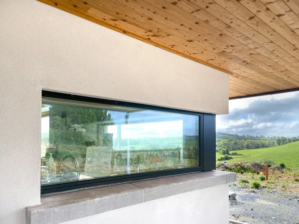 Glazing on kitchen window